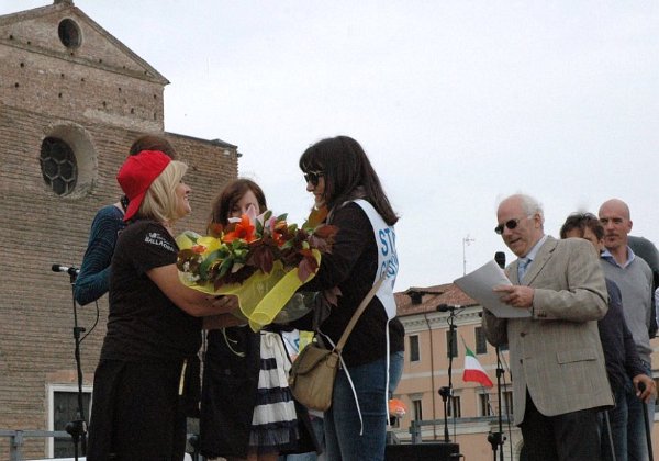 2013.05.05 Girotondo piu Grande del Mondo in Prato della Valle PD